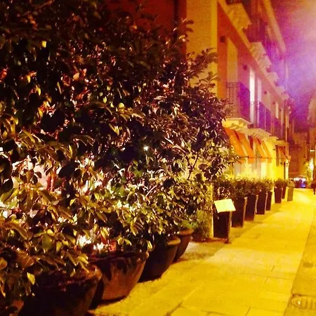 Exma Luxury Center Reserved Parking Apartman