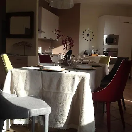 Exma Luxury Center Reserved Parking * Cagliari