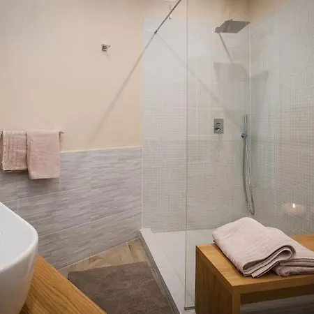 Exma Luxury Center Reserved Parking *